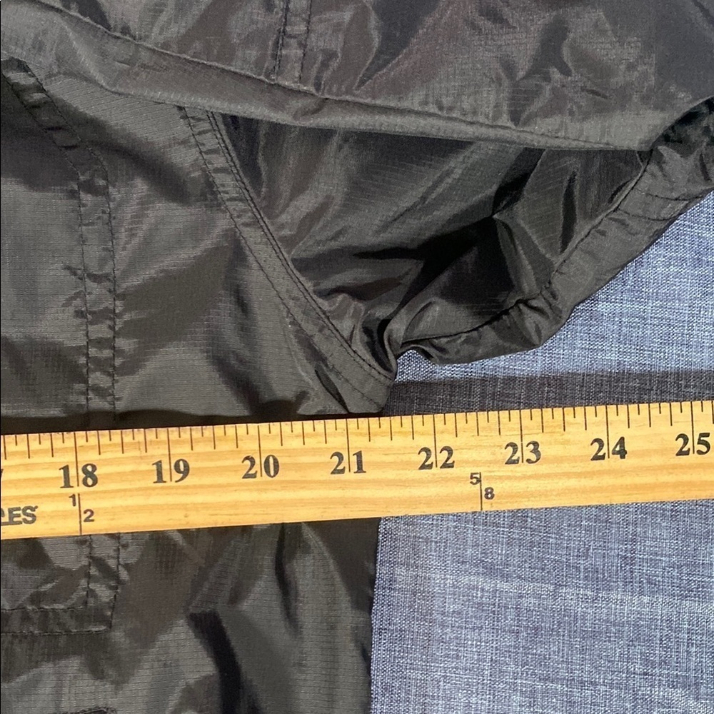 U2 Sportswear Jacket XS Black Lightweight Hooded Windbreaker Zip Mesh Lined - Picture 11 of 14